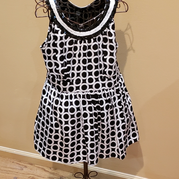 Inc Silk Top Size M - Picture 2 of 4